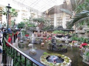 Cascades-Walkway