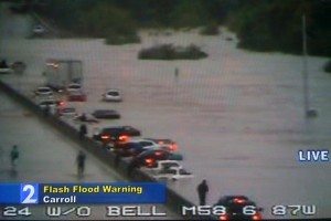 This is I-24, a busy 70mph highway in Nashville that froze people in their tracks on the roadway when the Nashville Flood struck! interstate-24-nashville-flood