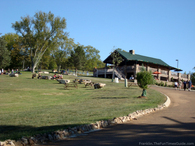 arrington-vineyards-picnic-tables.jpg