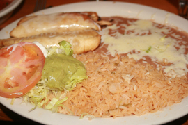 chimichanga-plate-pueblo-real-franklin.jpg