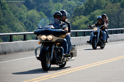 famous-motorcycle-riders-dierks-bentley-ride.jpg