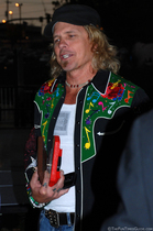 jeffrey-steele-at-songwriter-walk-of-fame-ceremony.jpg