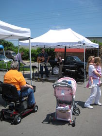 tom-grant-beverly-franklin-farmers-market.jpg