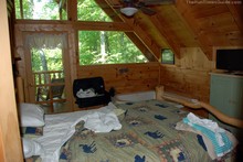 brothers-cove-log-cabin-bedroom.jpg