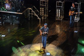 darius-rucker-nashville-opry.jpg