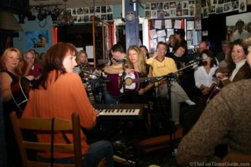 How To Get Bluebird Cafe Reservations & Some Things To Know Before You Go