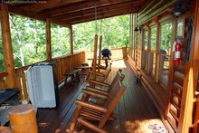 wraparound-porch-log-cabin.jpg